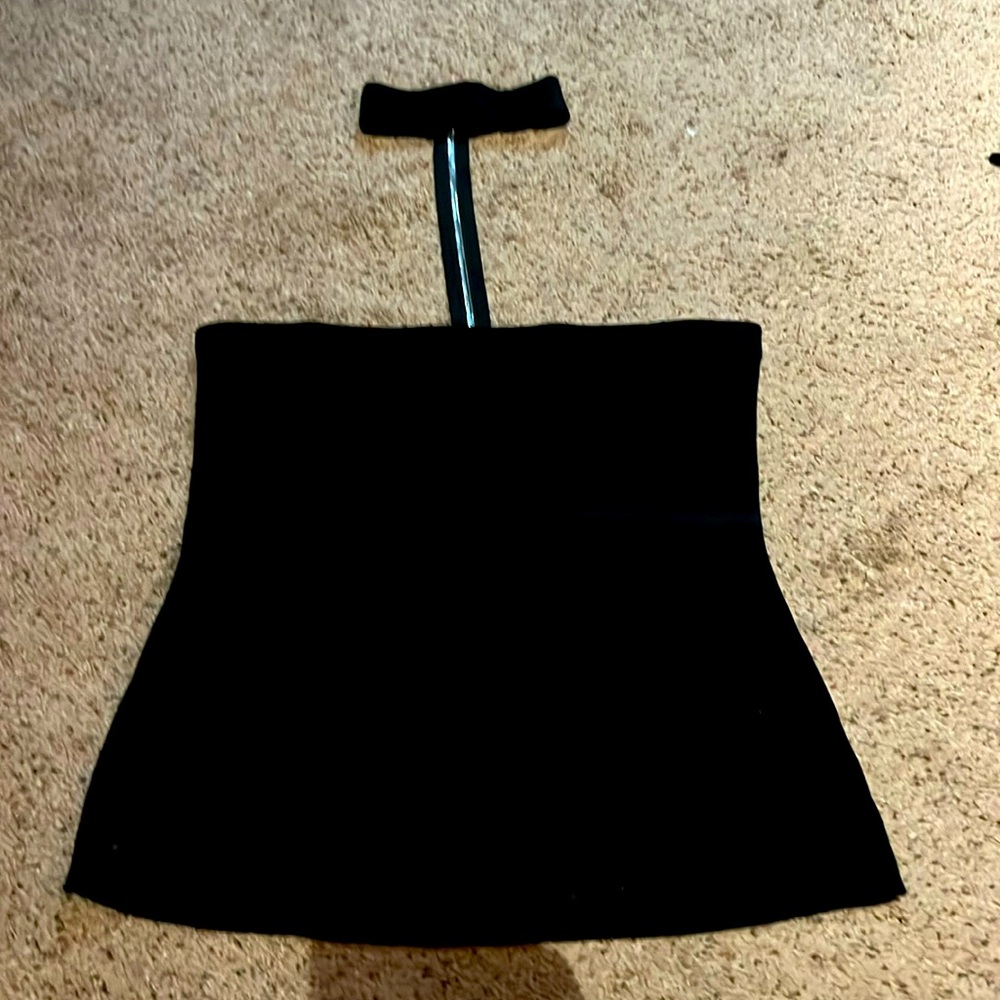 Bailey/44 strapless top zip up the back with neck ring.